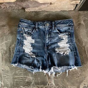 American Eagle High Rise Distressed Jean Shorts!